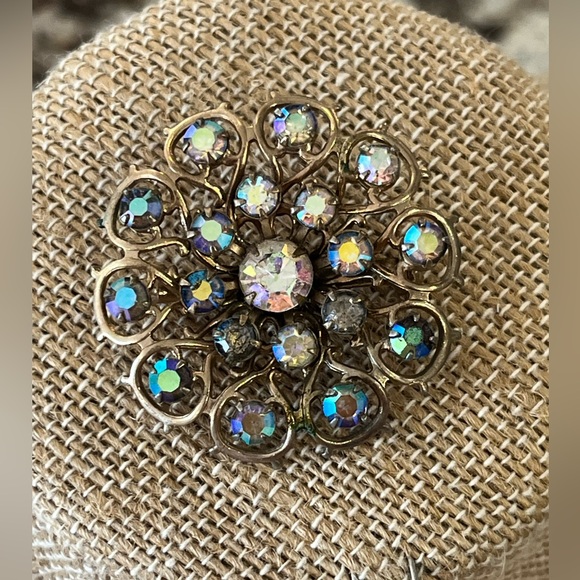 Jewelry - Vintage Gold tone AB Aurora Borealis Brooch
